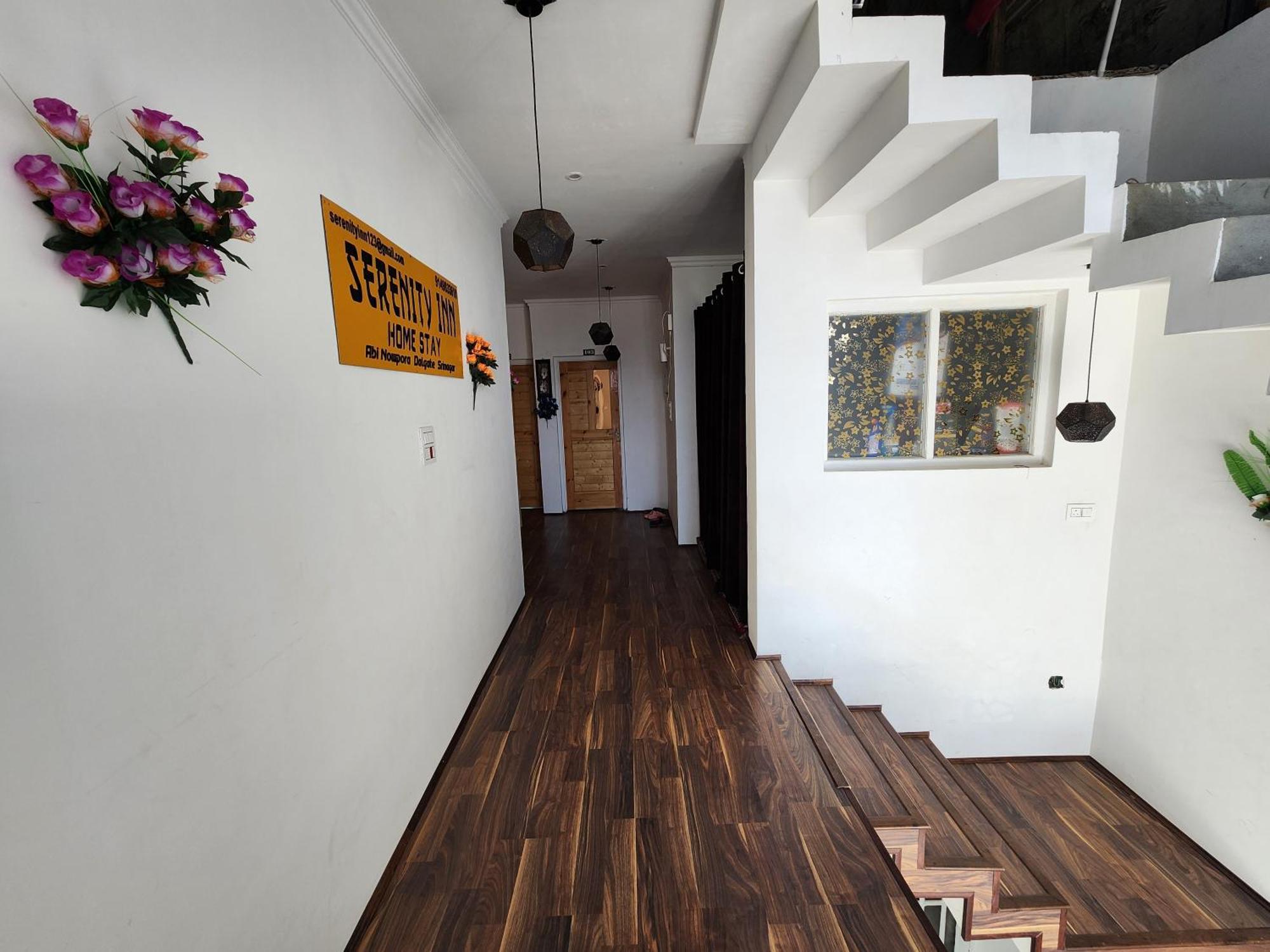 Serenity Inn Home Stay Srīnagar Dış mekan fotoğraf